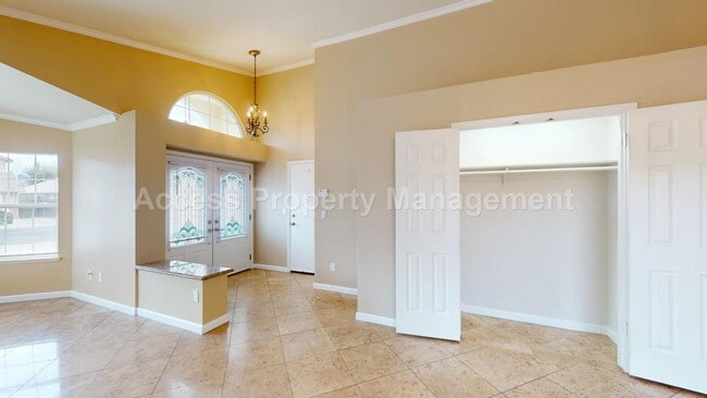Photo - 2141 Norik Dr