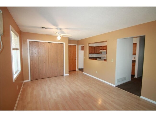 Photo - 949 Wescott Trail Unit 201