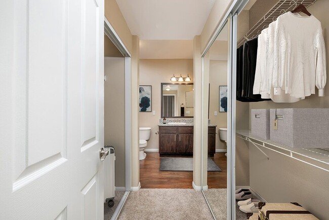Photo - Campana Crown Valley Apartments