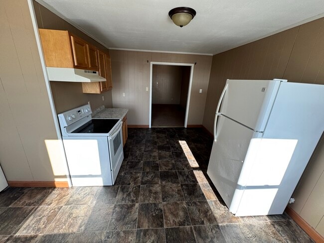 Photo - 16 S Broadway Unit B