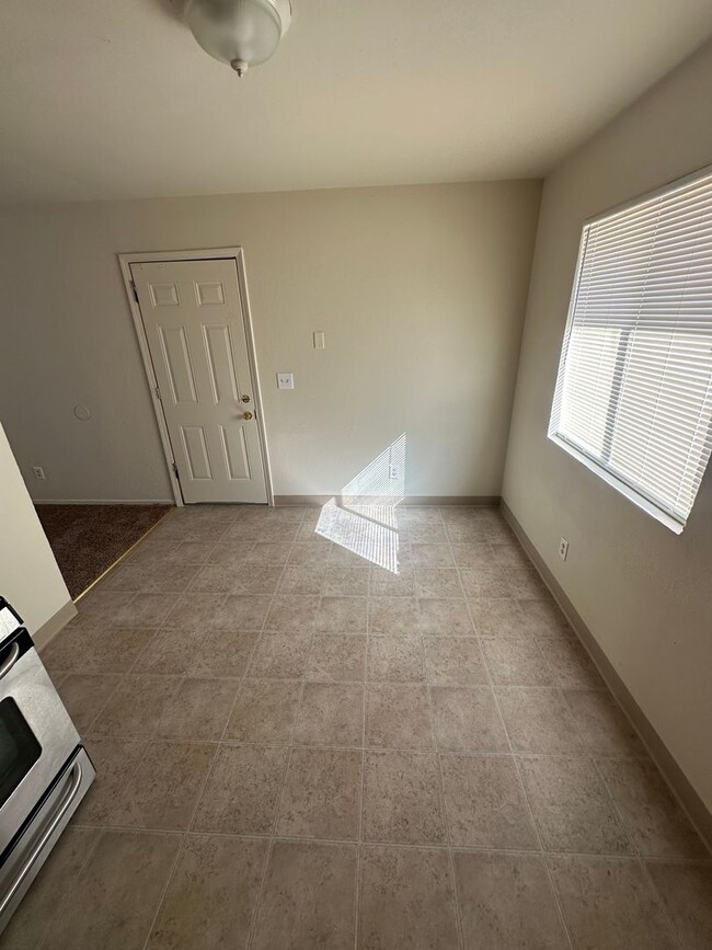 Photo - 1370will Unidad 1370WILL