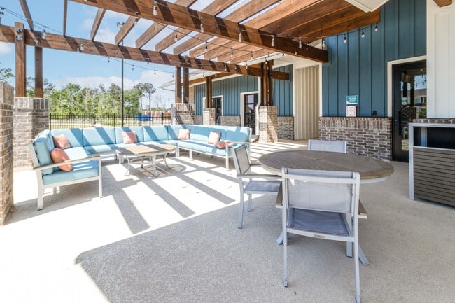 Photo - The Oasis at Southpark