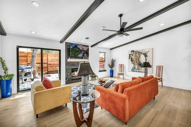 Photo - 3419 Clarksburg Dr