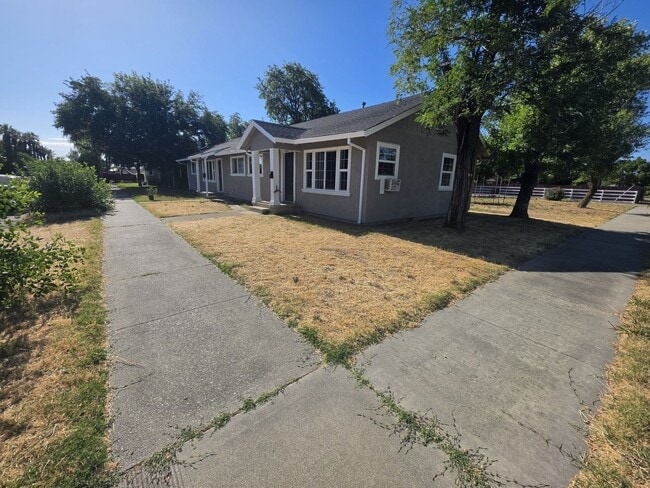 Photo - Duplex For Rent in Corning!