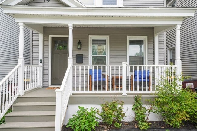 Photo - 19 Granite St