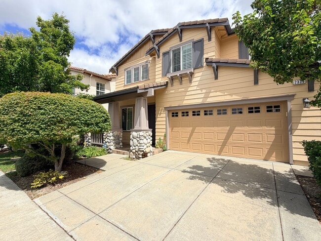 Building Photo - San Ramon Home Available Now!