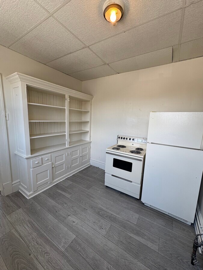 Photo - 30 N Gallatin Ave Unit 1C