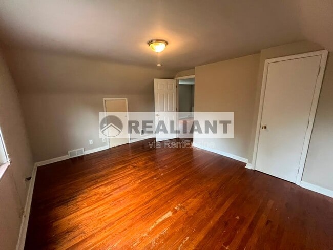 Photo - 2380 N Ft Thomas Ave Unit Apartment 2