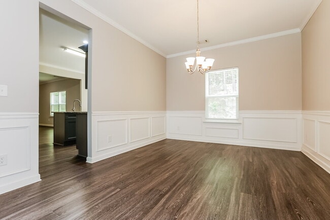 Photo - 412 Fieldcrest Dr
