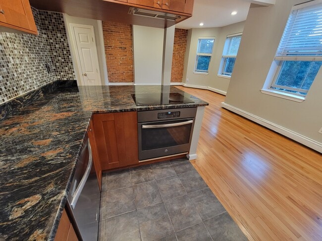 Photo - 390 Riverway Unit 16
