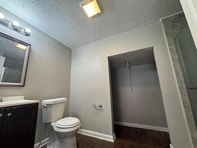 Photo - 1508 S 43rd St