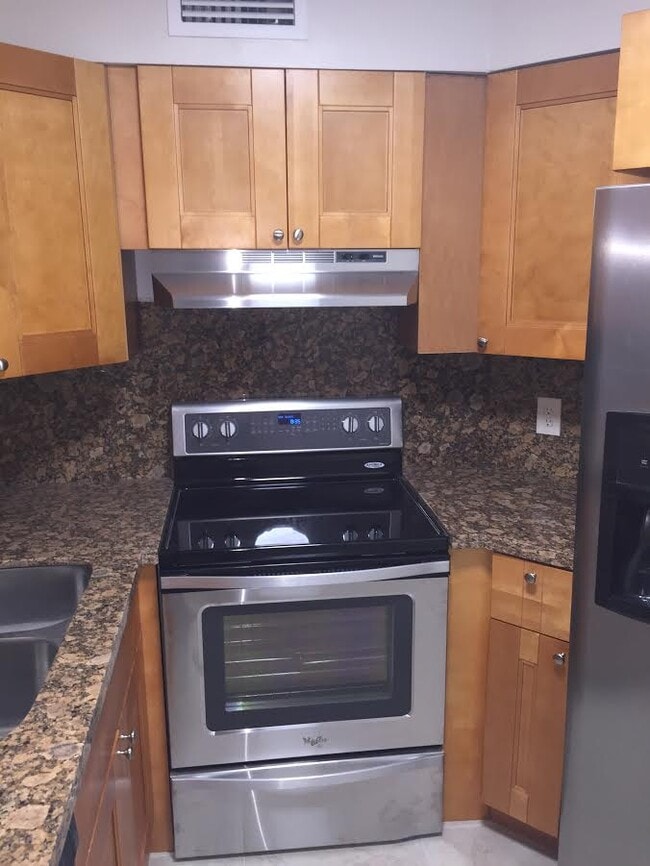 Photo - 211 Lake Pointe Dr Unit 211-213