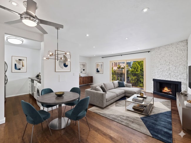 Building Photo - 141 S Clark Dr Unit 408