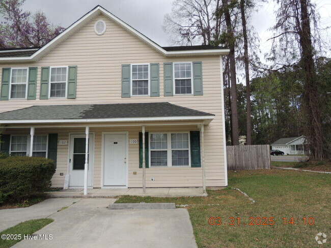 Building Photo - 100 Pisgah Ct Rental