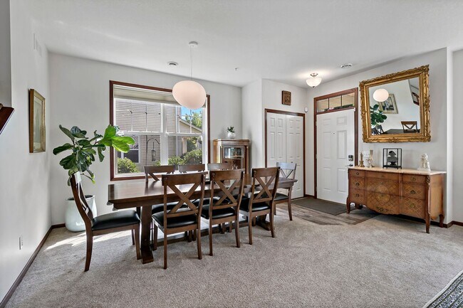 13814 Atwood Ave