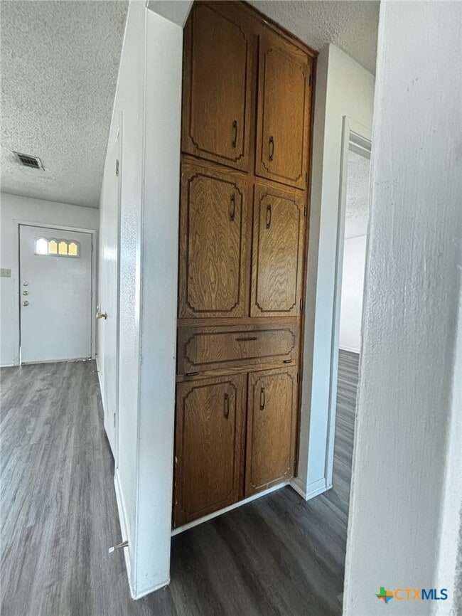 Photo - 4801 Rainbow Cir Unit 2