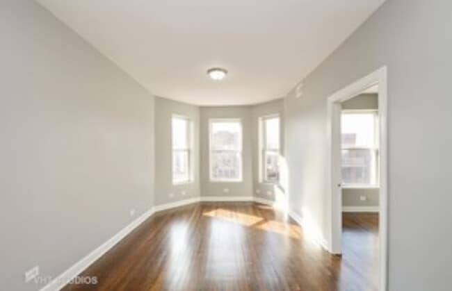 Photo - 3410 W Walnut St Unit 3