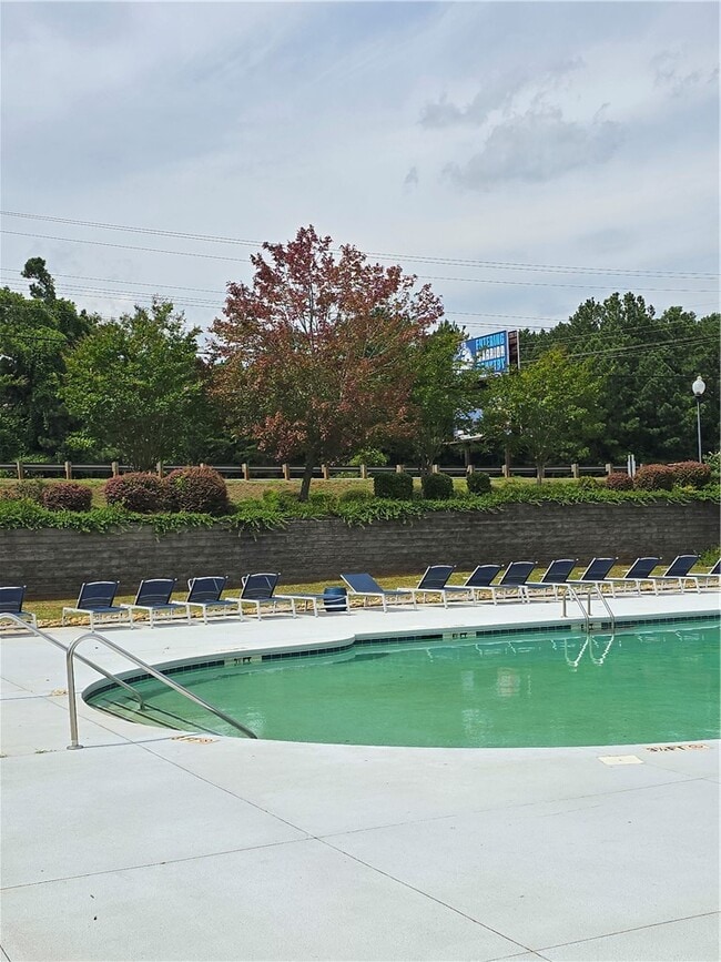 Building Photo - 116 University Village Dr Rental