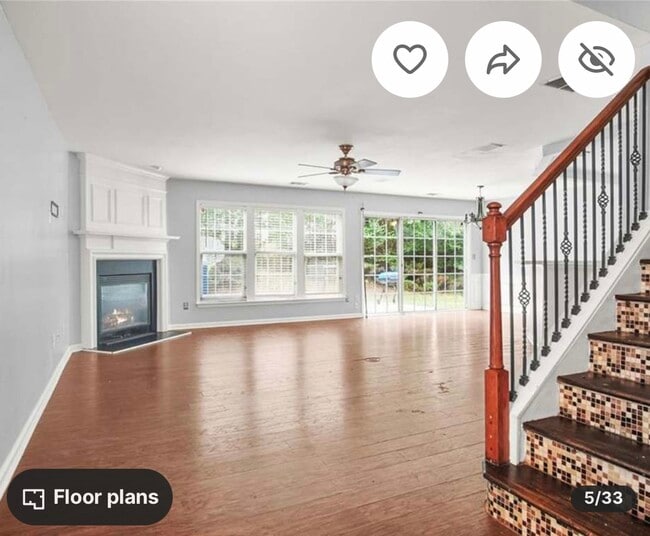 Photo - 3282 Victoria Park SW