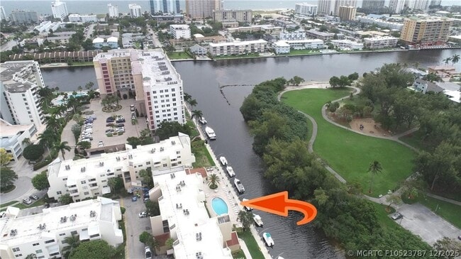 Photo - 2840 NE 14th Street Causeway Unit 210