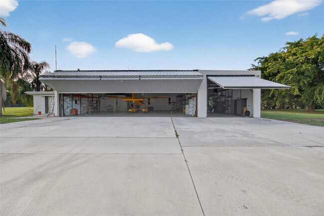 Photo - 6852 Skyline Dr