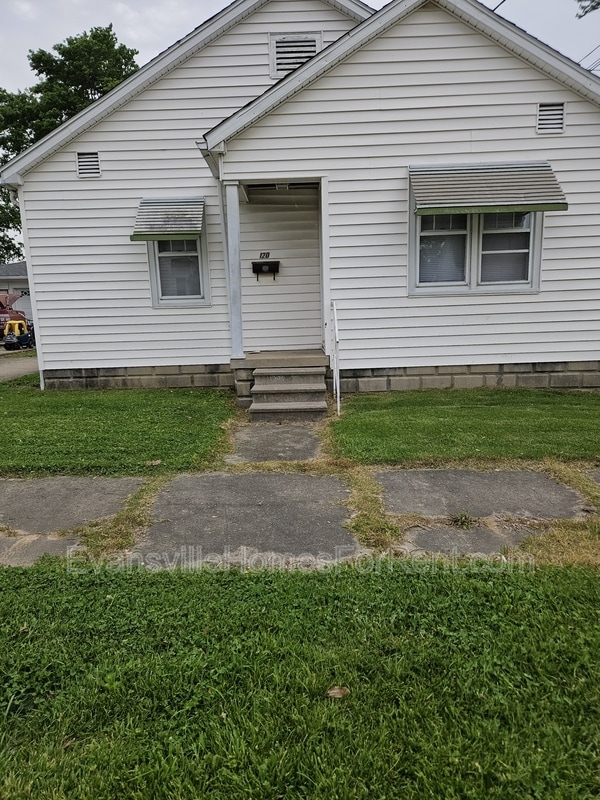 Photo - 120 S Seminary St House
