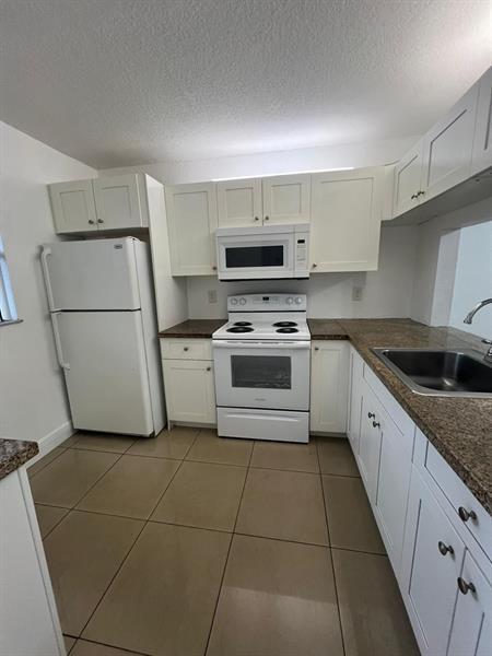 Photo - 9165 NW 1st St Unit 102