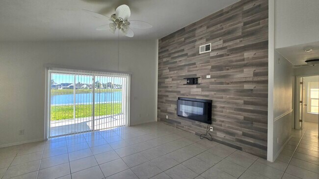 Photo - 2341 Palm Creek Ave