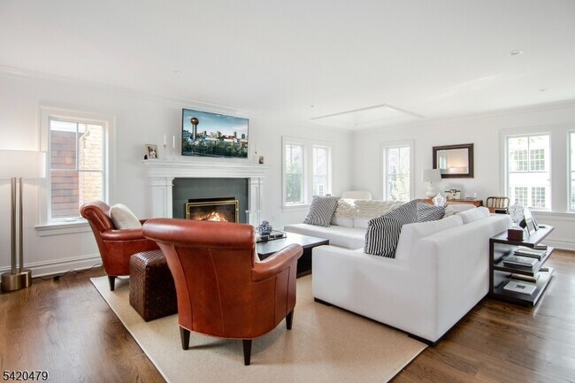 Photo - 113 Washington St Unit B