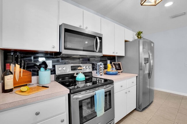 Photo - 8615 44th Avenue Dr W