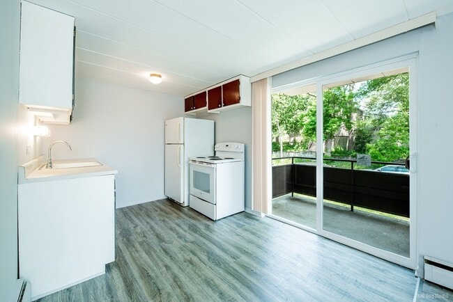 Photo - 12550 Fairview Ave Unit 2-2M