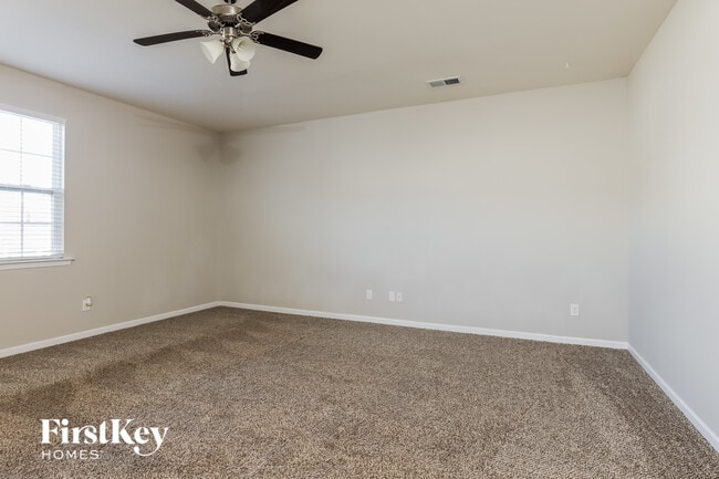Photo - 109 Longleaf Dr