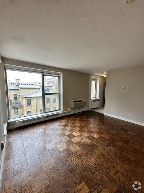 Building Photo - 1121 N Waverly Pl Rental