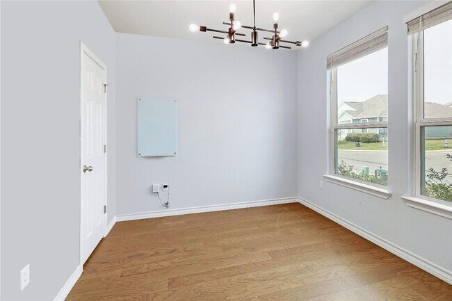 Photo - 15801 Crissom Ln