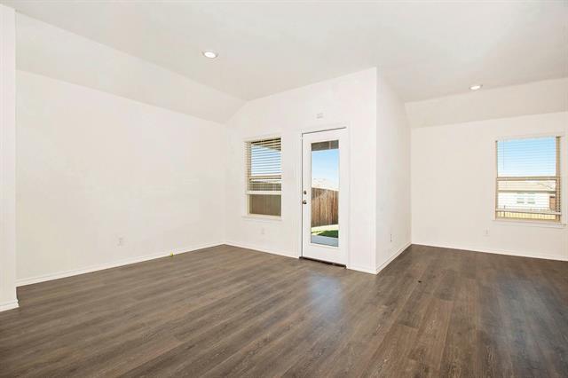 Photo - 941 Fueller Dr