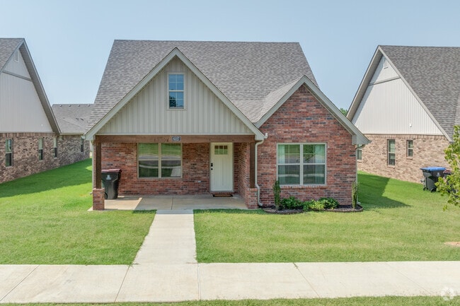 Photo - Maple Park at Riley Farm