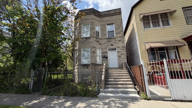 Building Photo - 5344 S Aberdeen St Unit 1