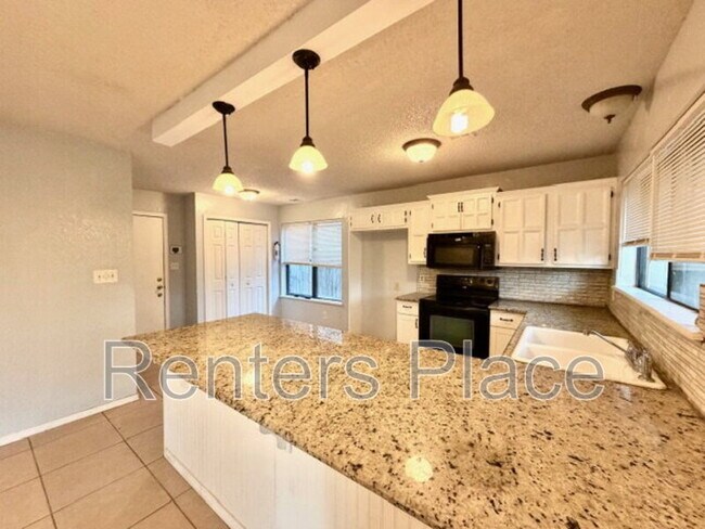 Photo - 6824 E 95th St