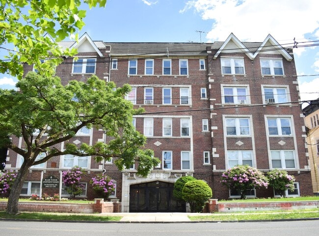 Blair Tudor Apartment Homes