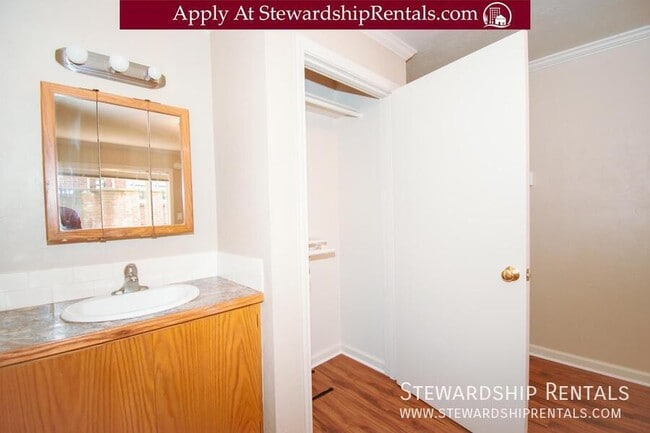 Photo - 1827 Harris St Unit 101