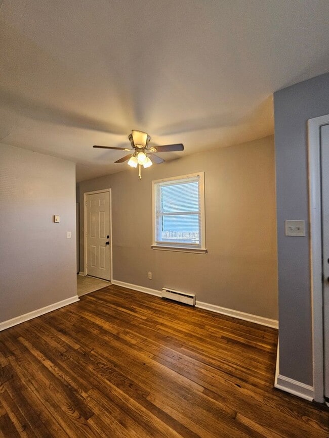 Photo - Cromwell2411 Unit 2411