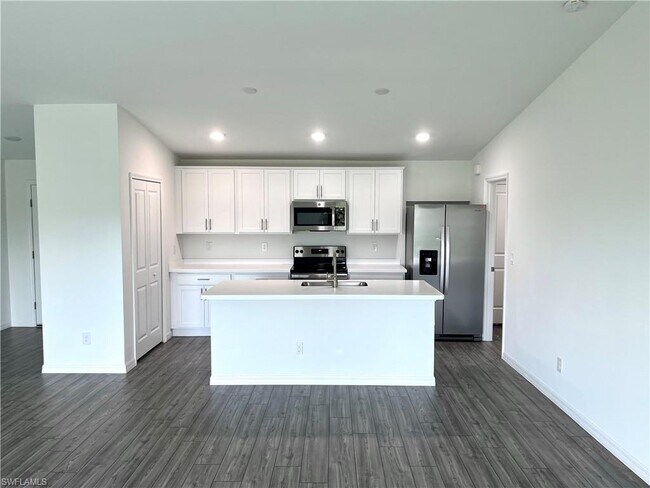 Photo - 4303 NE 12th Ct