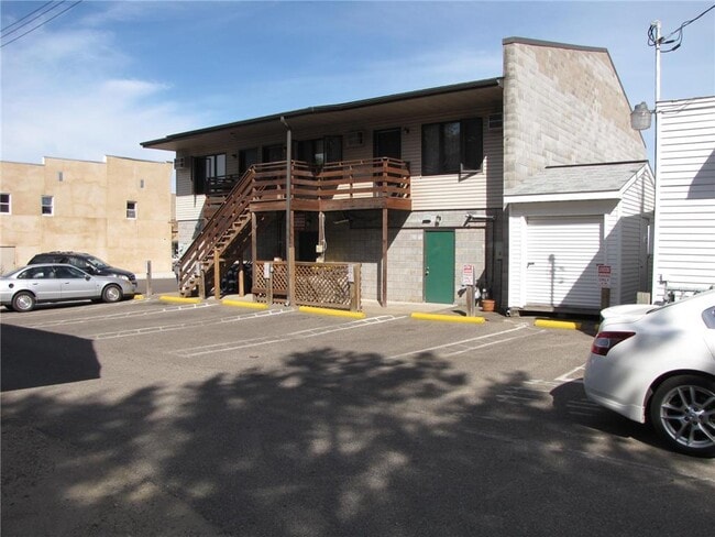 Photo - 780 Main St Unit A3