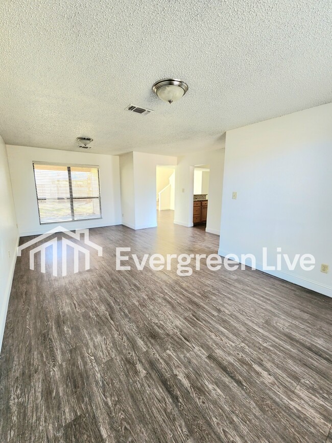 Photo - 2143 Santa Clara Ct