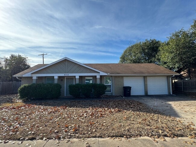 Photo - Welcome Home to Peace, Space & Comfort