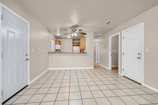 Photo - 1025 Rice St Unit 102