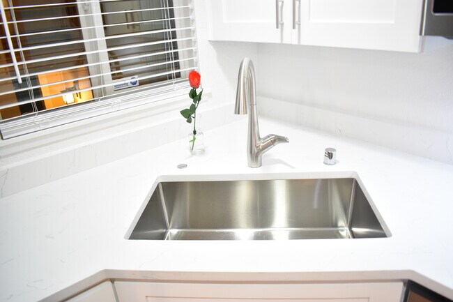 Photo - 7378 West Lake Sammamish Pkwy NE Unit 2-204