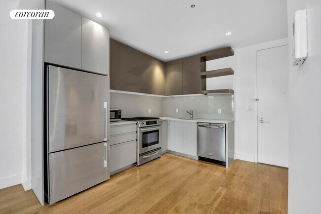 Photo - 2-26 50th Avenue 6J