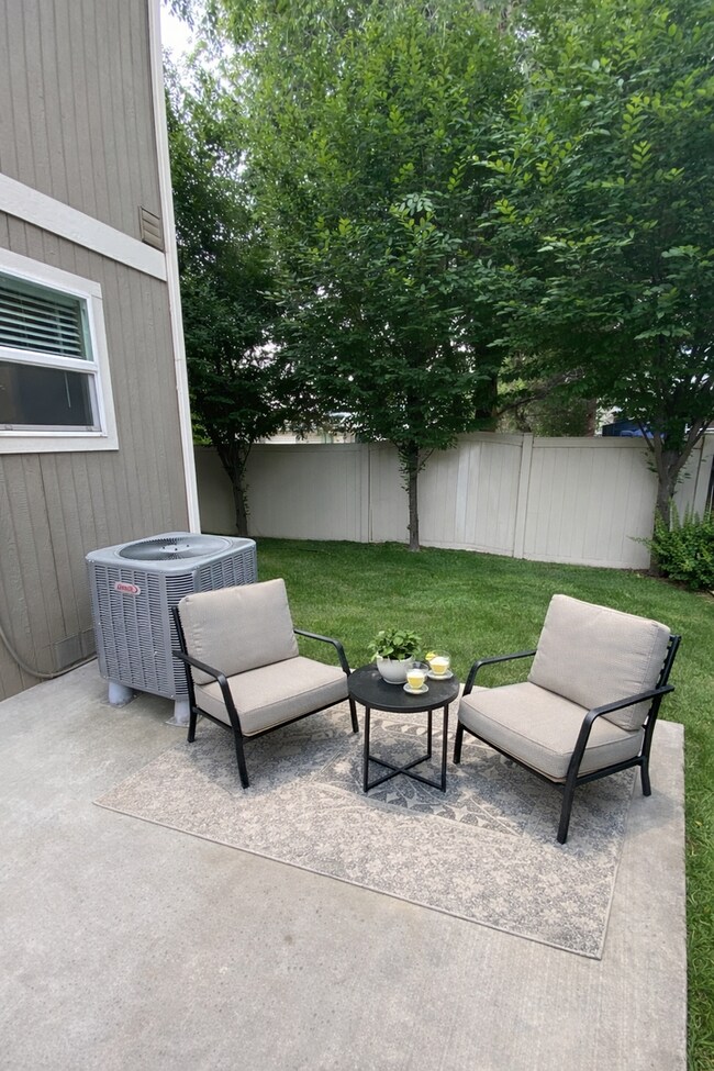 Photo - 4123rd Unidad B