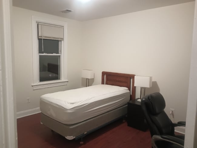 Photo - 717 Euclid St NW Unit 3